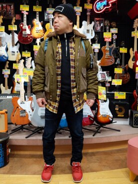 「DIESEL（ディーゼル）のアイテム（その他アウター）」を使った、とっくんさん（メンズ・170cm）の冬コーディネート