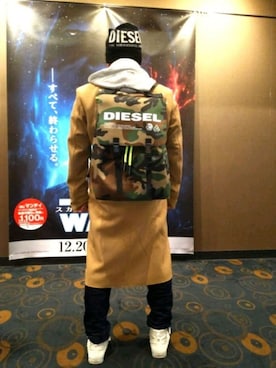 「DIESEL（ディーゼル）のアイテム（チェスターコート）」を使った、とっくんさん（メンズ・170cm）の秋コーディネート