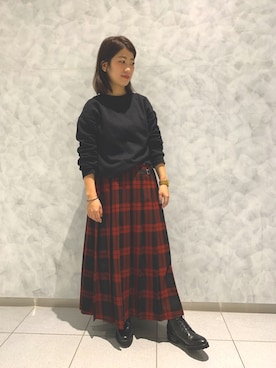HIMIKO　有楽町マルイ店さん（レディース・163cm）の秋コーディネート