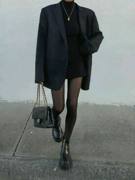 m.使用「Prada（Prada - Exaggerated Tread Sole Leather Ankle Boots - Womens - Black）」的時尚穿搭