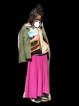 「お団子ヘアー」｜「アイテム（パーカー、グレー系）」を使った、na.___.eさん（レディース・161cm）の秋コーディネート