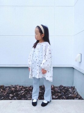 「SVEC（シュベック）のカンフーシューズ kung fu Shoes / ストラップパンプス（バレエシューズ）」を使った、__hiyotoio.さん（キッズ・110cm）の秋コーディネート