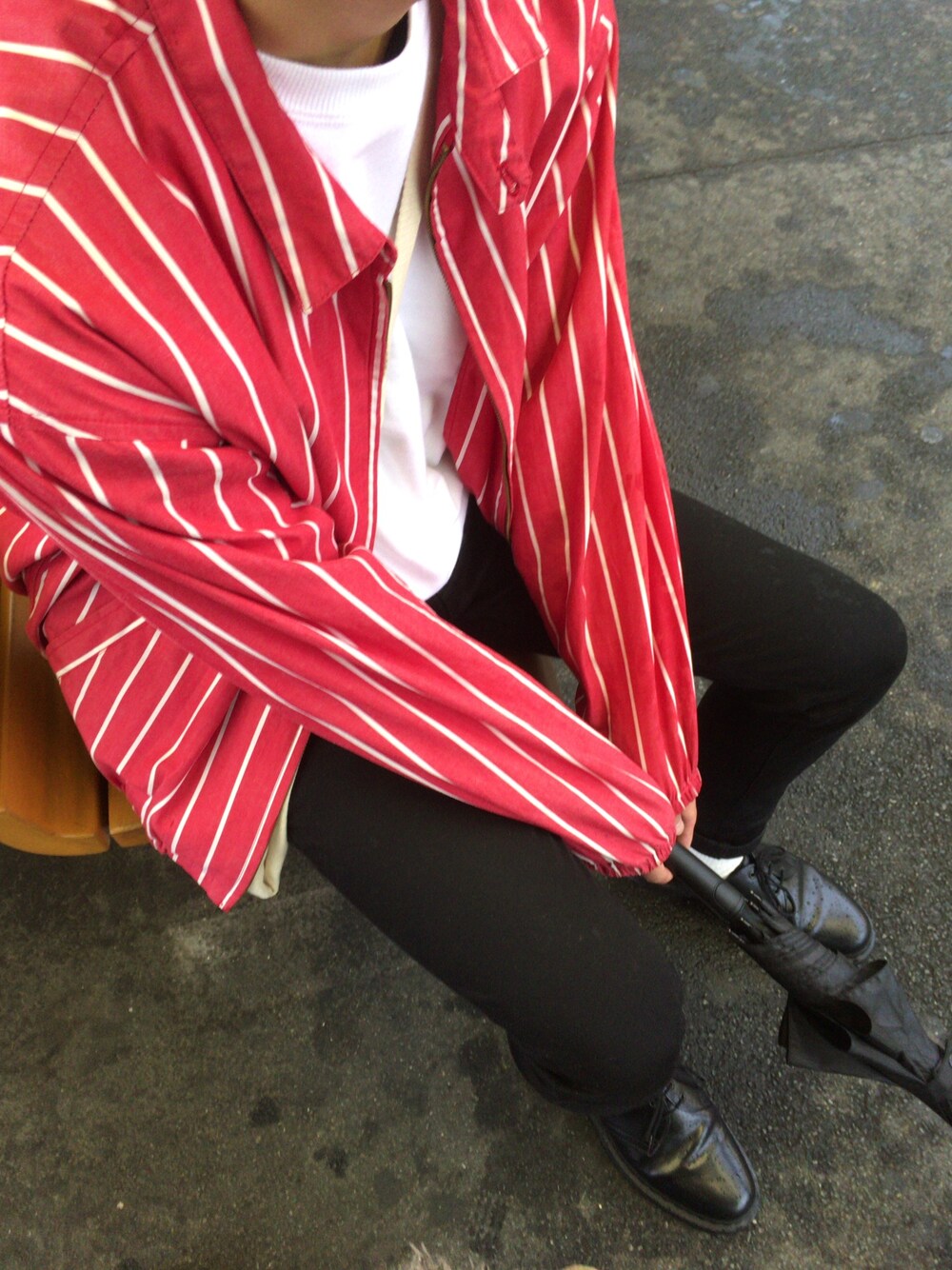 「wearhalloween2017」｜「古着のアイテム（その他アウター、レッド系）」を使った、たかおかさん（レディース・150cm）の秋コーディネートの1枚目の写真