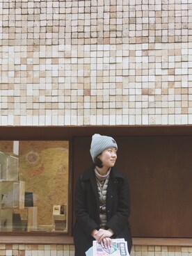 「ACNE（アクネ）のアイテム（帽子）」を使った、Hiuwanさん（レディース・166cm）の冬コーディネート