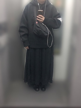 「全身黒」｜ＳＨＩＭＡさん（レディース・158cm）の春コーディネート