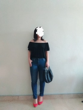 「オフショルダー」｜Mi.さん（レディース・164cm・30代）の冬コーディネート