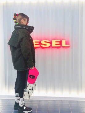 「DIESEL（ディーゼル）のアイテム（ミリタリージャケット）」を使った、yuuuuiさん（レディース・156cm）の冬コーディネート