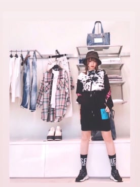 「DIESEL（ディーゼル）のアイテム（スカート）」を使った、yuuuuiさん（レディース・156cm）の春コーディネート