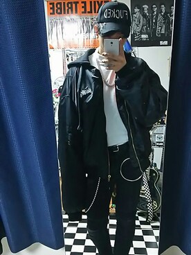 「VETEMENTS（ヴェトモン）のアイテム（ブルゾン）」を使った、Y.U.K.I.Y.A.さん（メンズ・181cm）の冬コーディネート