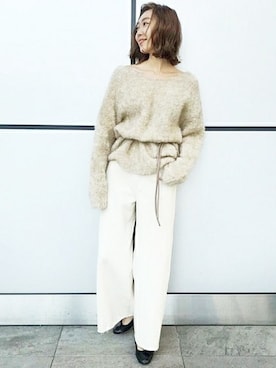 「アイテム（デニムパンツ、ベージュ系）」を使った、erikaさん（レディース・162cm）の冬コーディネート