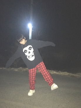 「MISFITS（ミスフィッツ）のアイテム」を使った、しおんさん（メンズ・170cm）の冬コーディネート