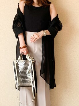 「petitcro（プティクロ）のpetitcro  ワイドバングル PCKB1901001（バングル/リストバンド）」を使った、YUIさん（レディース・162cm）の夏コーディネート