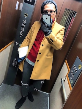 「jiggys shop（ジギーズショップ）のアイテム（チェスターコート）」を使った、TAKUさん（メンズ・180cm）の冬コーディネート