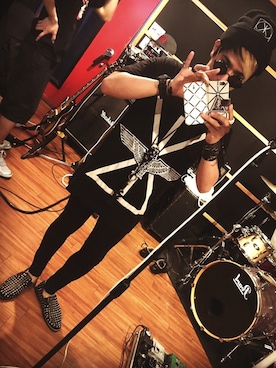 「HARRIS BROWN（ハリスブラウン）のアイテム」を使った、Yamato  Nakajimaさん（メンズ・171cm）の秋コーディネート