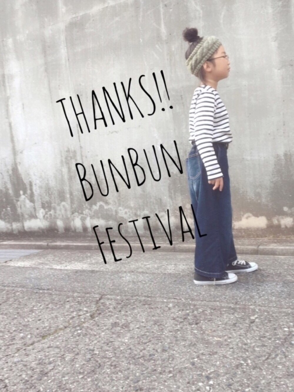 「BunBunFestival、ゆーみん、かなちん、かなぼん、おけちゃん、みんな大好き、みんなありがとう、ラブ」｜「tesi-gotoのアイテム（ヘアバンド、グリーン系）」を使った、たからものさん（キッズ・120cm）の秋コーディネートの1枚目の写真