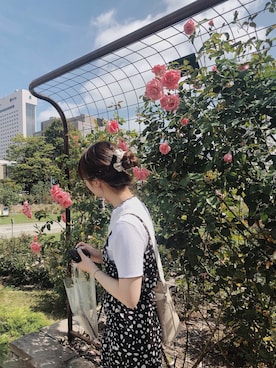 「Lattice（Lattice）のアイテム（ヘアアクセサリー、ベージュ系）」を使った、charlotte/rinさん（レディース・168cm）の夏コーディネート