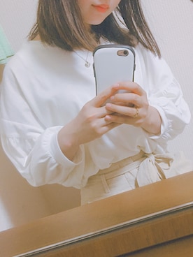 「earth music&ecology（アースミュージックアンドエコロジー）の・シャツ袖ボリュームプルオーバー（Tシャツ/カットソー、ホワイト系）」を使った、ふむさん（レディース・153cm）の夏コーディネート