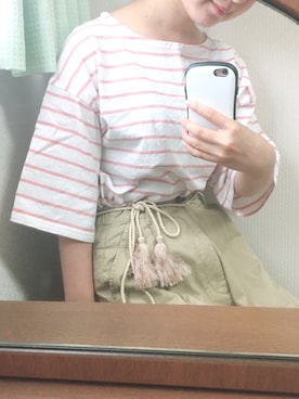 「LOWRYS FARM（ローリーズファーム）のボーダーＢＩＧプルオーバー　796183（Tシャツ/カットソー、ピンク系）」を使った、ふむさん（レディース・153cm）の夏コーディネート