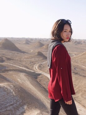 「travel」｜「アイテム（デニムパンツ）」を使った、王小神さん（レディース・157cm）の秋コーディネート