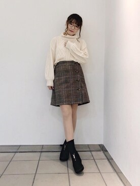 マジェスティックレゴンラフォーレ原宿店スタッフさん（レディース・156cm）の秋コーディネート