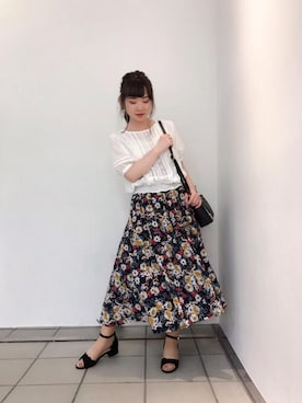 「amelier MAJESTIC LEGON（アメリエルマジェスティックレゴン）のアイテム」を使った、マジェスティックレゴンラフォーレ原宿店スタッフさん（レディース・150cm）の春コーディネート