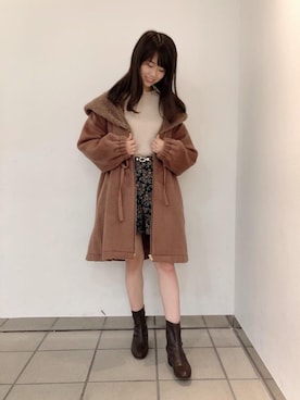 「モカ」｜「アイテム（その他アウター）」を使った、マジェスティックレゴンラフォーレ原宿店スタッフさん（レディース・154cm）の秋コーディネート