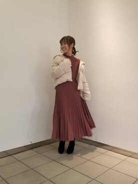 「プリーツ」｜「アイテム（ダウンジャケット/コート）」を使った、マジェスティックレゴンラフォーレ原宿店スタッフさん（レディース・153cm）の冬コーディネート