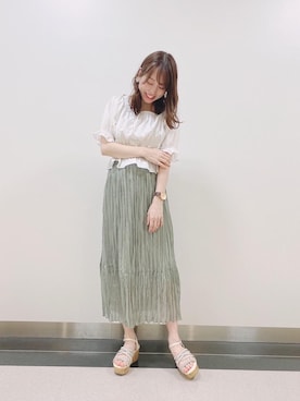 「ららぽーと」｜マジェスティックレゴンラフォーレ原宿店スタッフさん（レディース・162cm）の春コーディネート