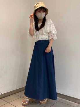 マジェスティックレゴンラフォーレ原宿店スタッフさん（レディース・161cm）の春コーディネート