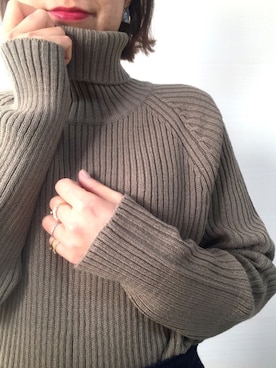「リブタートルネック」｜「アイテム（アクセサリー）」を使った、Riiisaさん（レディース・158cm）の冬コーディネート