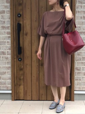 「qualite（カリテ）のダブルクロスカットワンピース（ワンピース）」を使った、Riiisaさん（レディース・158cm）の秋コーディネート