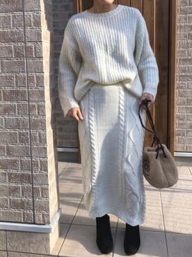 「ケーブルニットスカート」｜Riiisaさん（レディース・158cm）の冬コーディネート