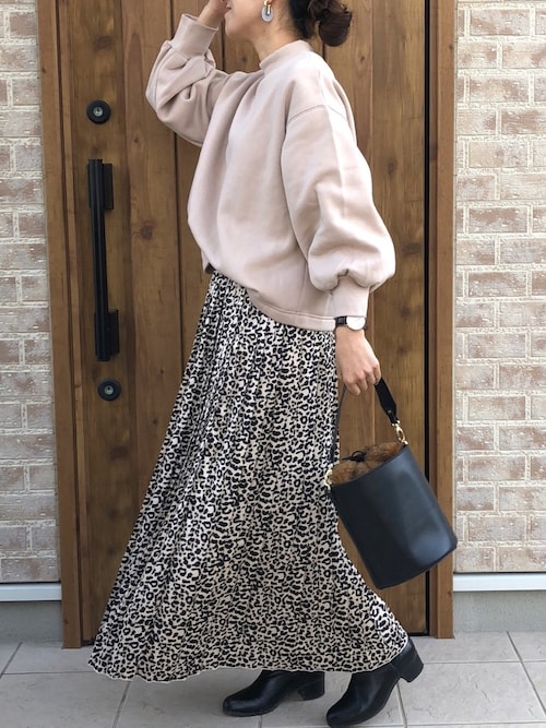 Riiisa Guのスウェットを使ったコーディネート Wear Riiisa Guのスウェットを使ったコーディネート Wear