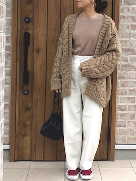 「ボリュームニット」｜「アイテム（スニーカー）」を使った、Riiisaさん（レディース・158cm）の冬コーディネート
