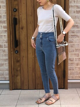 「petitcro（プティクロ）のpetitcro  ワイドバングル PCKB1901001（バングル/リストバンド）」を使った、Riiisaさん（レディース・158cm）の夏コーディネート