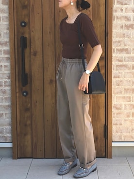 「センタープレスパンツ」｜「アイテム（腕時計）」を使った、Riiisaさん（レディース・158cm）の夏コーディネート
