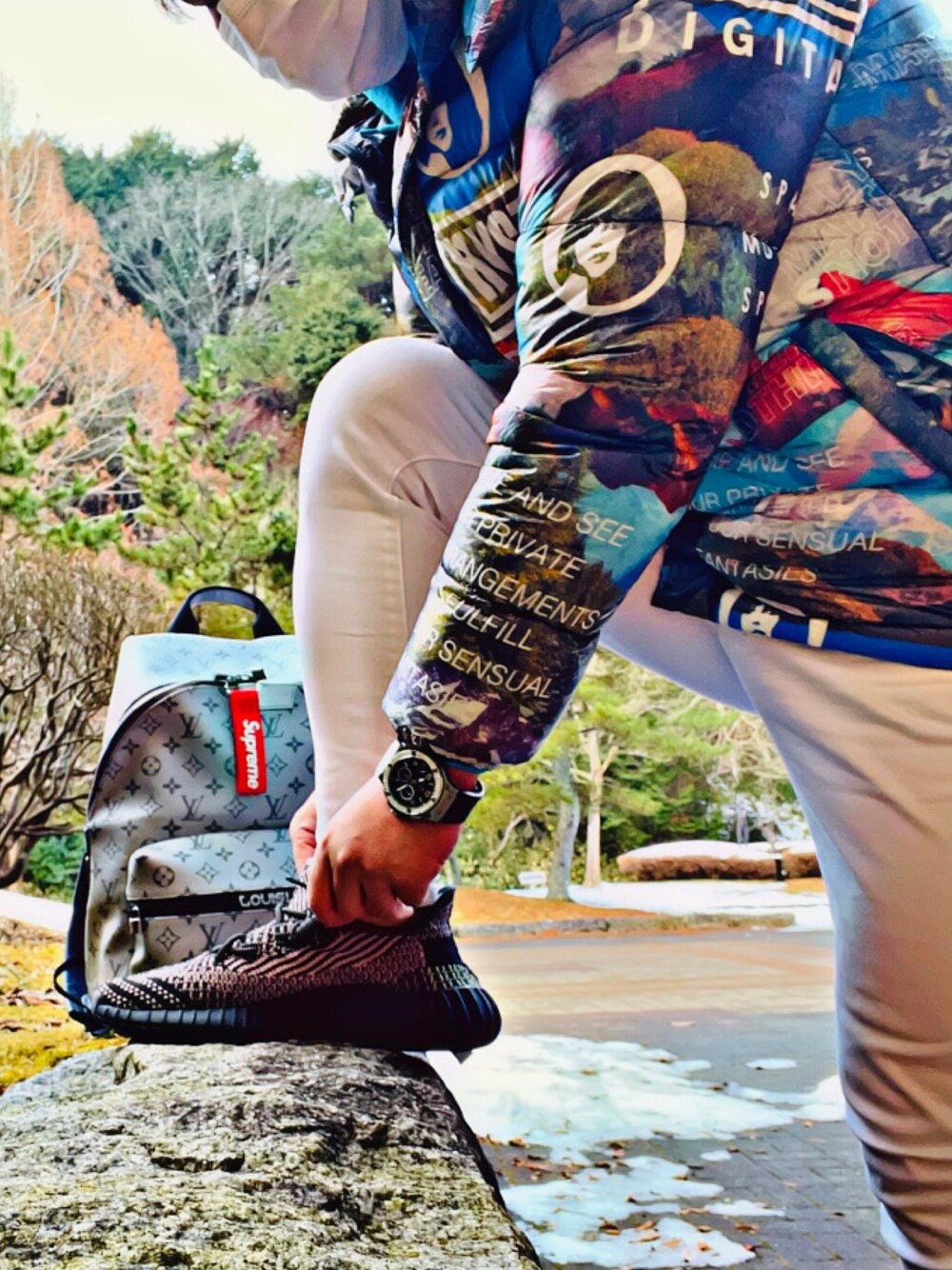 「LouisVuitton、Hysteric Glamour、adidas、yeezyboost350V2、ヒステリックグラマー、アディダス、ウブロ、monogramreflect、今日のコーデ、お洒落さんとつながりたい」｜「HYSTERIC GLAMOURのアイテム（ダウンジャケット/コート、その他）」を使った、怠惰ですけれども®︎さん（メンズ・170cm）の冬コーディネートの1枚目の写真