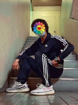 「kicks」｜「アイテム（ジャージ）」を使った、怠惰ですけれども®︎さん（メンズ・170cm）の冬コーディネート