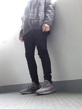 「OFF-WHITE」｜「アイテム（デニムジャケット）」を使った、kentaさん（メンズ・165cm）の秋コーディネート