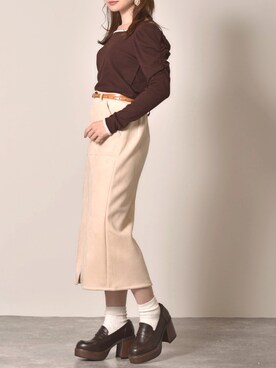 「ems excite（エムズエキサイト）のアイテム（スカート、ベージュ系）」を使った、Miyuさん（レディース・149cm）の秋コーディネート