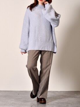 「ems excite（エムズエキサイト）のハイネックボリューム袖ニットプルオーバー（ニット/セーター、ブルー系）」を使った、Miyuさん（レディース・149cm）の秋コーディネート