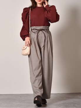 「ems excite（エムズエキサイト）のリブパワショル長袖カットソー（Tシャツ/カットソー、レッド系）」を使った、Miyuさん（レディース・149cm）の秋コーディネート