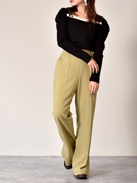 「ems excite（エムズエキサイト）のセンタープレスフレアパンツ（その他パンツ、グリーン系）」を使った、Miyuさん（レディース・149cm）の秋コーディネート