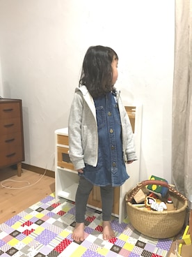 「アイテム（シャツワンピース）」を使った、sakichiiさん（キッズ・100cm）の春コーディネート