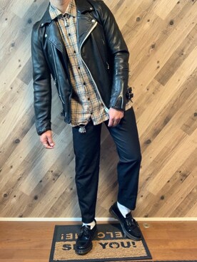 「チェック柄に恋してる」｜「アイテム（ライダースジャケット）」を使った、TaQさん（メンズ・171cm）の秋コーディネート