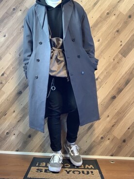 「グレーコーデ」｜「アイテム（財布/小物）」を使った、TaQさん（メンズ・171cm）の冬コーディネート