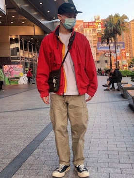 「アイテム（その他トップス、ホワイト系）」を使った、阿得さん（メンズ・171cm）の春コーディネート