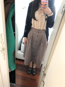 「优衣库のアイテム（スカート、ベージュ系）」を使った、s.xyさん（レディース）の秋コーディネート