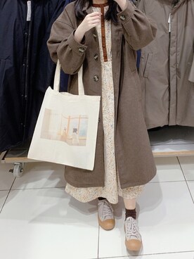 「moitytto」｜「アイテム（ステンカラーコート）」を使った、pinoさん（レディース・156cm）の秋コーディネート