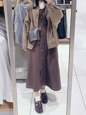 「moitytto」｜「アイテム（ジャンパースカート）」を使った、pinoさん（レディース・156cm）の春コーディネート